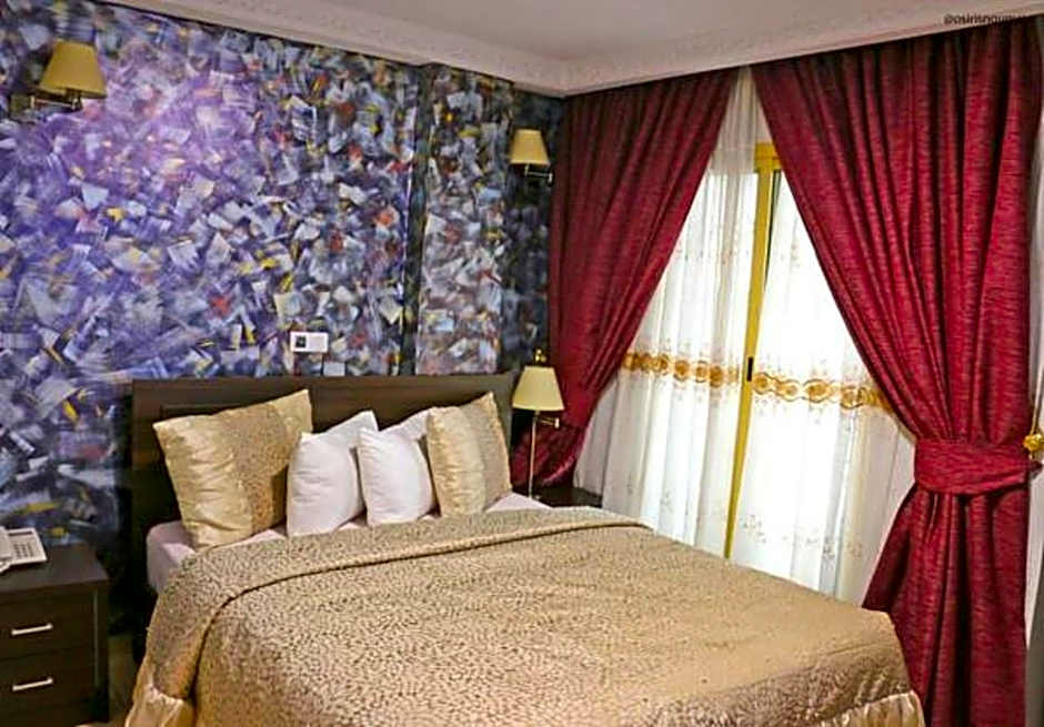 Noubou International Hotel AKWA