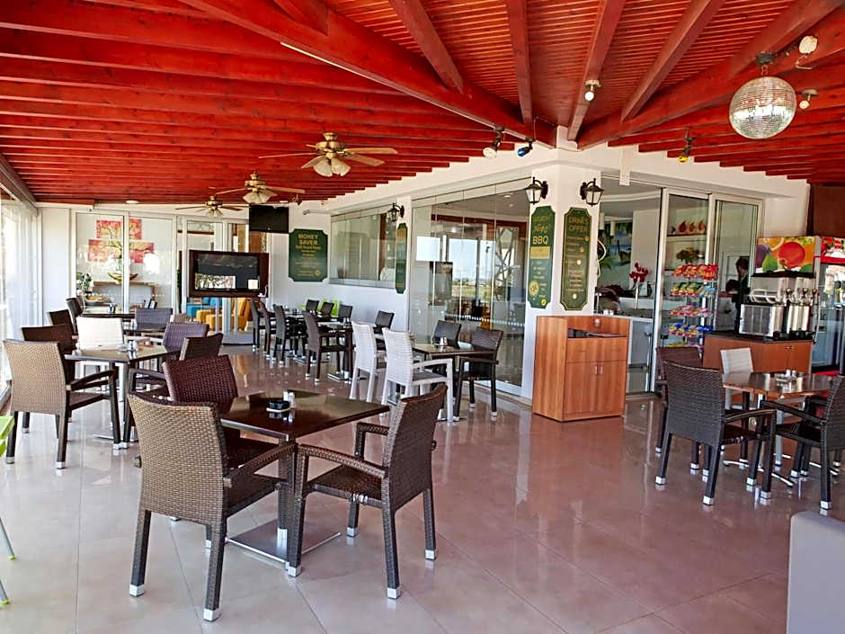 Loutsiana Deluxe Apts