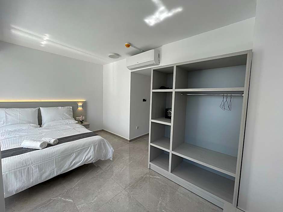 La Veranda Hotel
