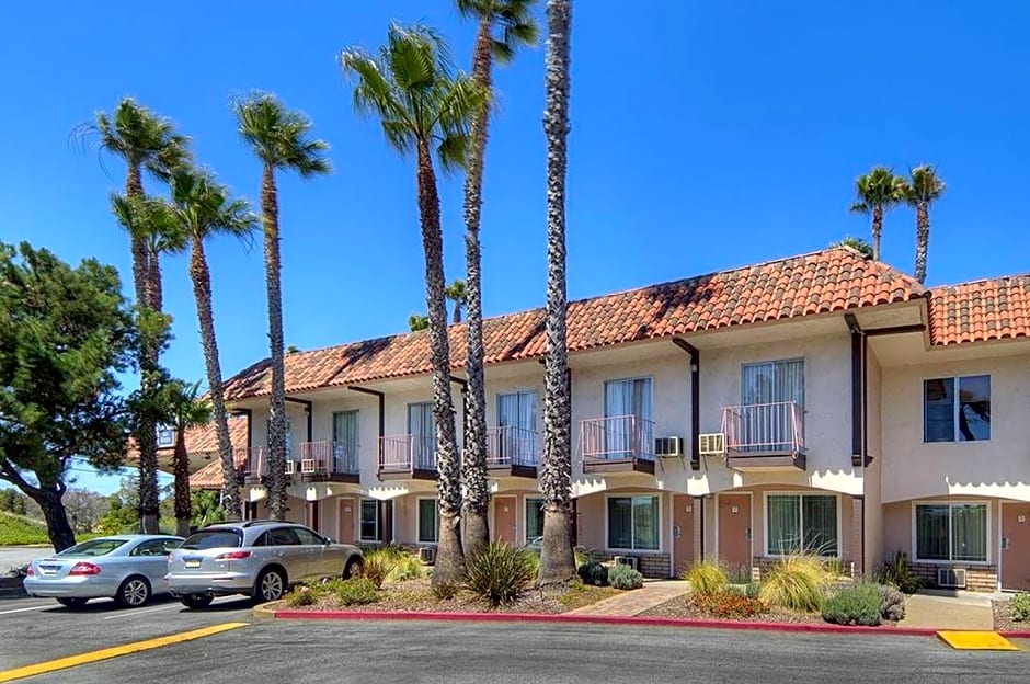 Hampton Inn & Suites San Mateo-San Francisco Airport