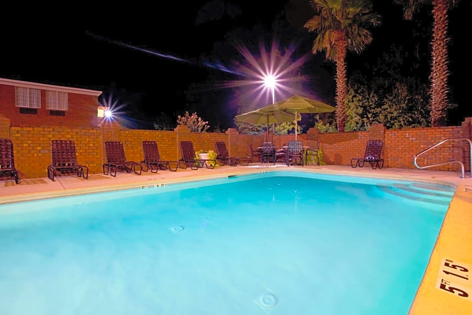 Wingate by Wyndham Port Wentworth Savannah Area