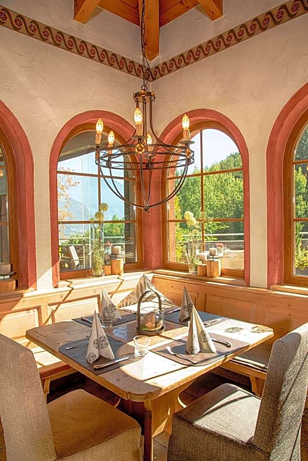 Ramilia Family Apartments Restaurant & Pizzeria