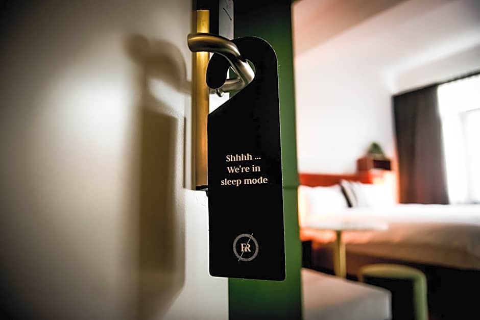 Fitz Roy Urban Hotel, Bar and Garden