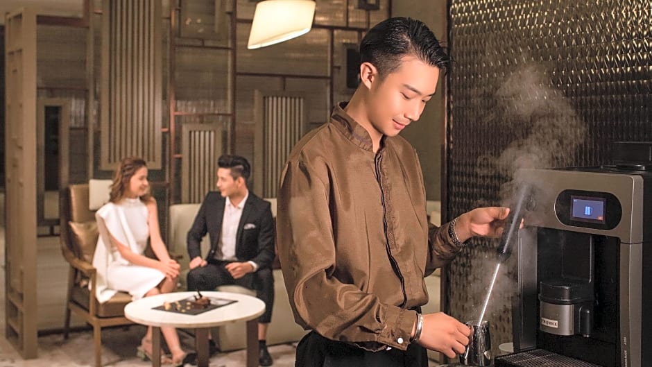 InterContinental Tianjin Yujiapu Hotel and Residences By IHG