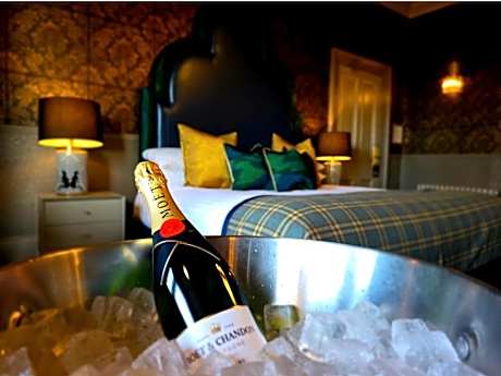 King Suite with Spa Bath