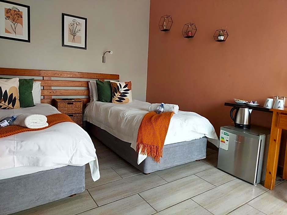 Aero Lodge Guest House