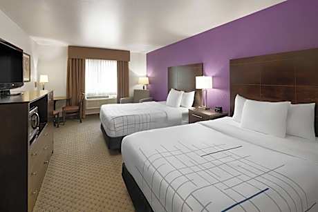 2 Queen Beds, Mobility/Hearing Impaired Accessible Room, Non-Smoking