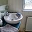 Beautiful 2 bedroom caravan, holiday park Tenby