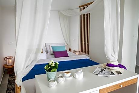 Junior Suite with Jacuzzi Terrace and Sea View