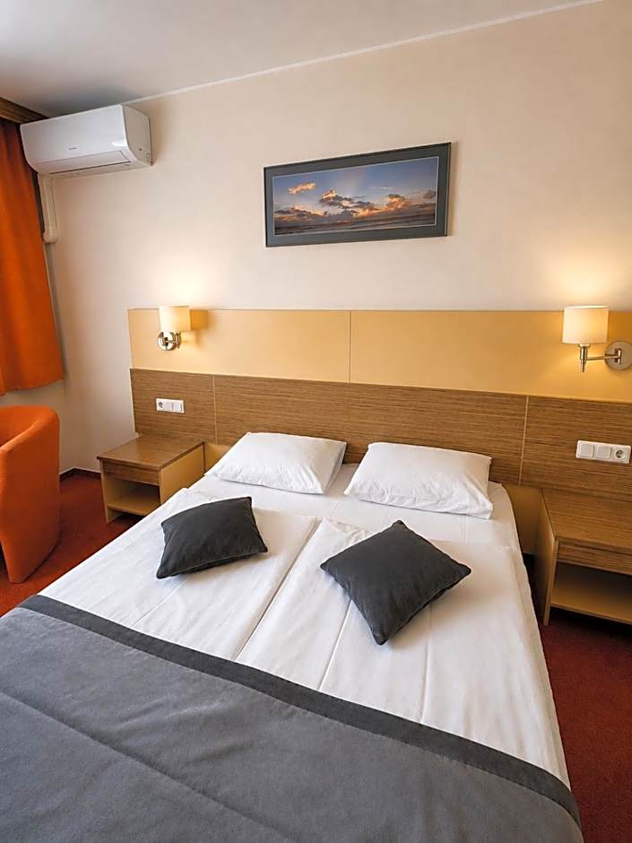 Info Hotel
