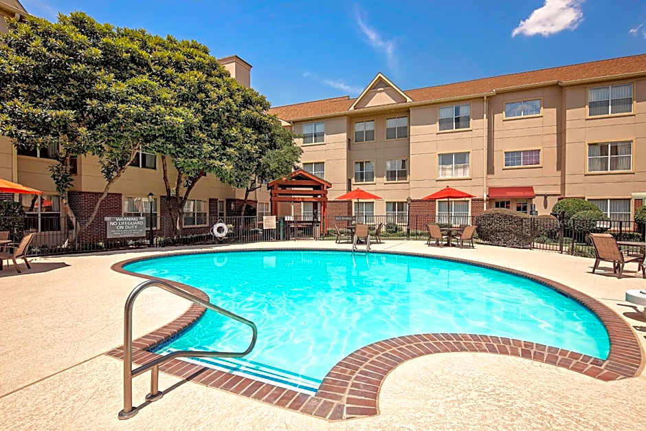 Residence Inn by Marriott Arlington