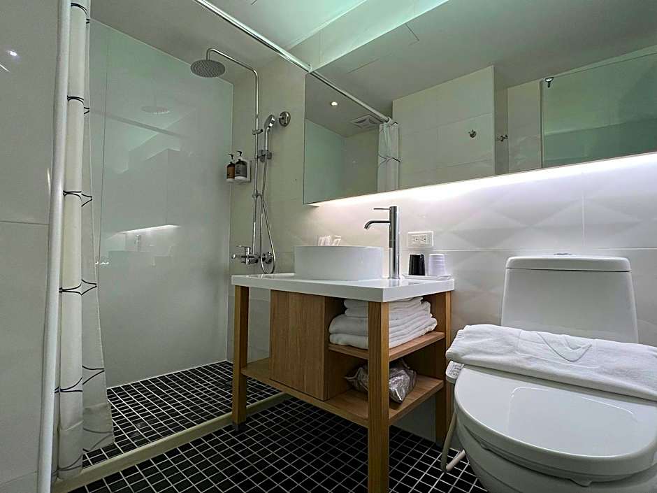 Forward Hotel