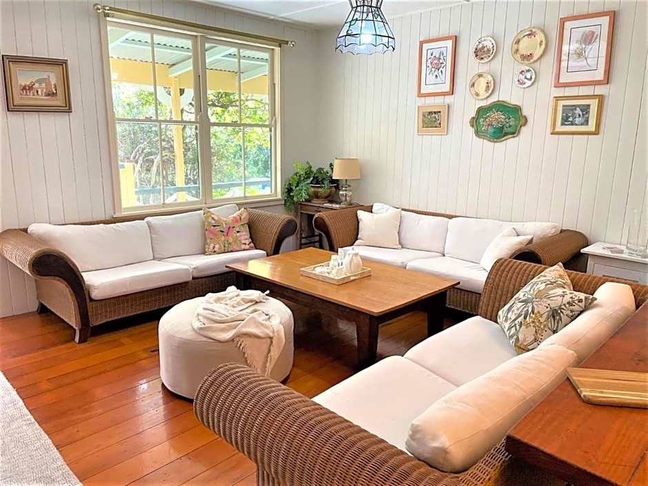 Noosa Hinterland Escape