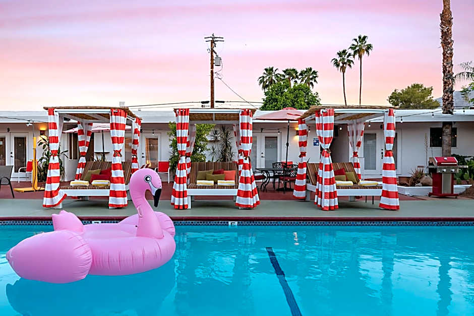 Float Palm Springs - Adults Only