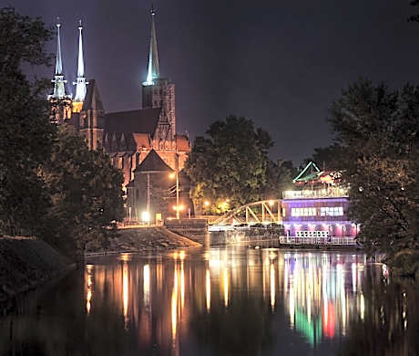 Schronisko na Wyspie