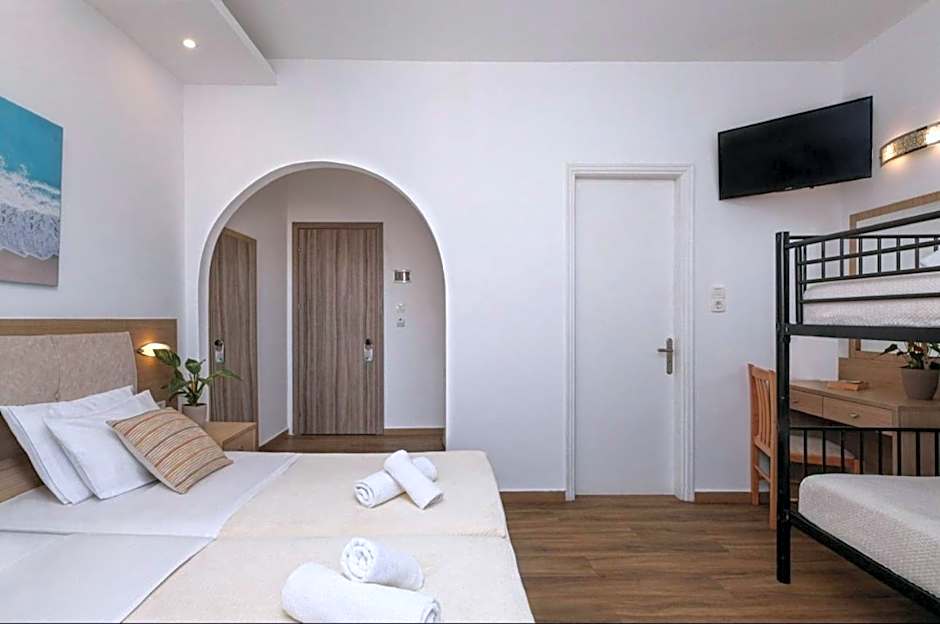 Mare Naxia Hotel