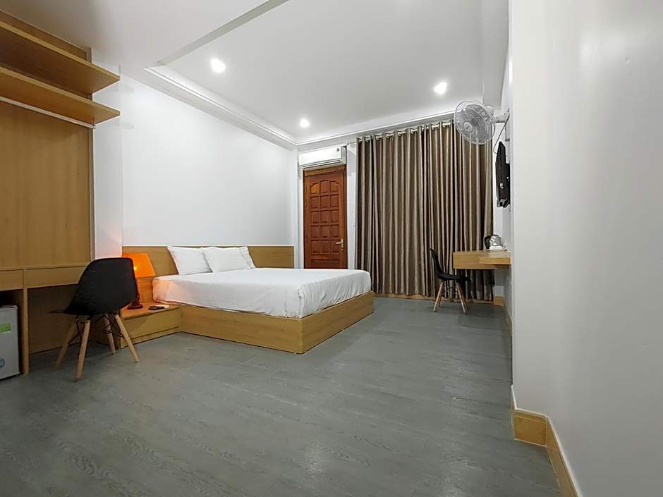 Hanoi Discovery Hotel
