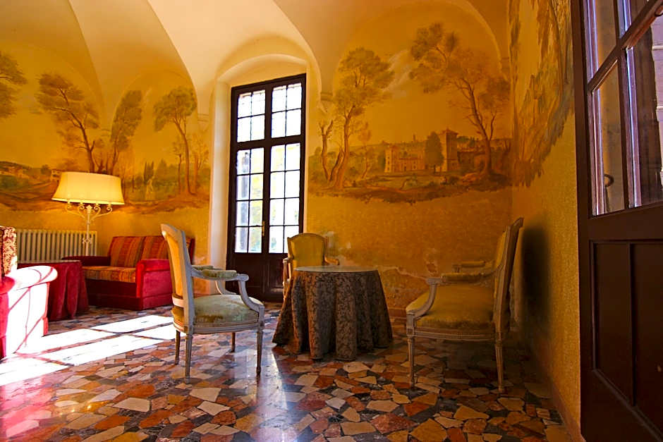 Villa Giona