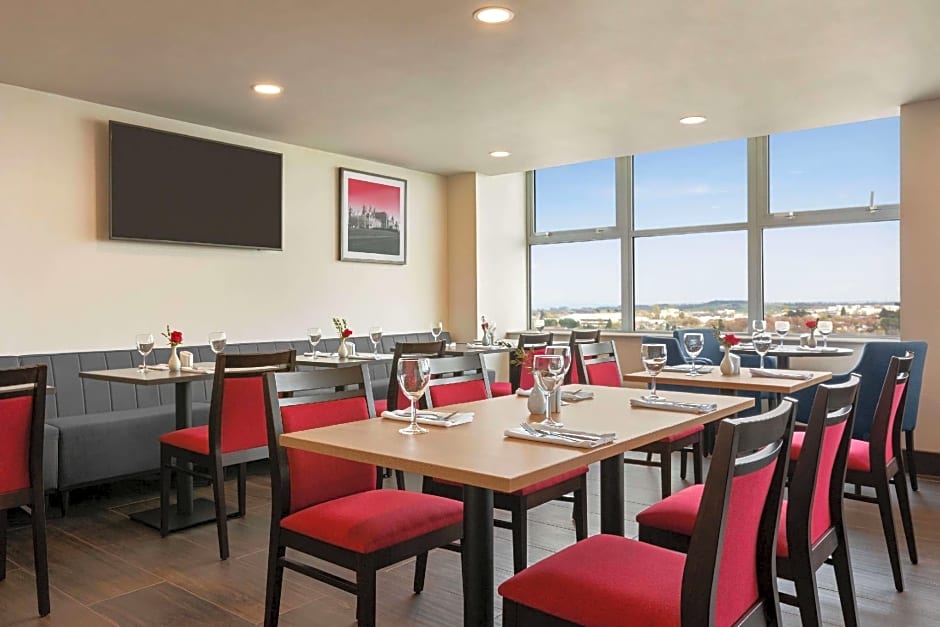 Ramada by Wyndham East Kilbride