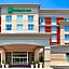 Holiday Inn & Suites Williamsburg-Historic Gateway