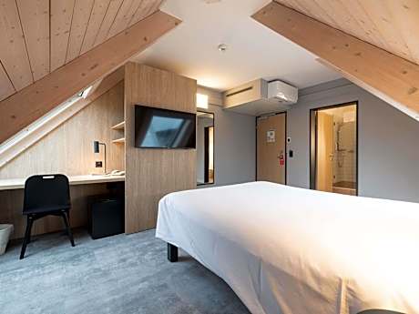 Deluxe Double Room with Sofa Bed