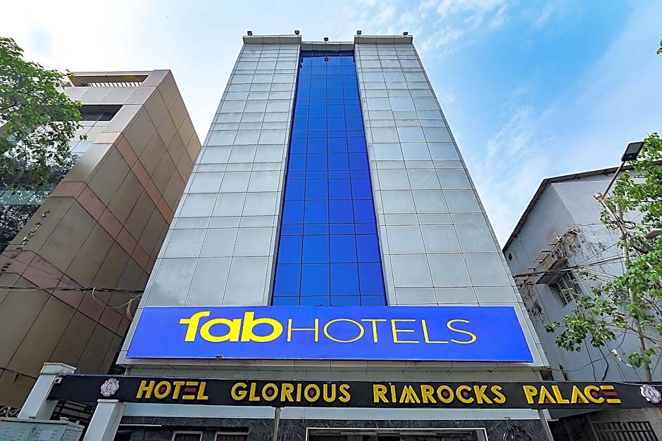 FabHotel Prime Glorious Palace