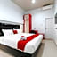 RedDoorz Plus near Palembang Icon Mall 2
