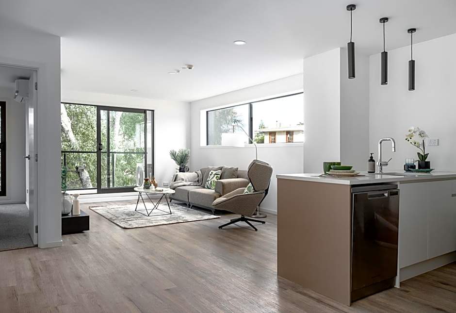 Sunrise Garden Suites