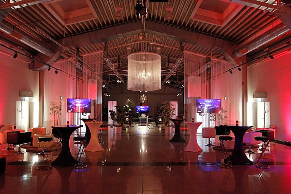 Globana Airport Hotel