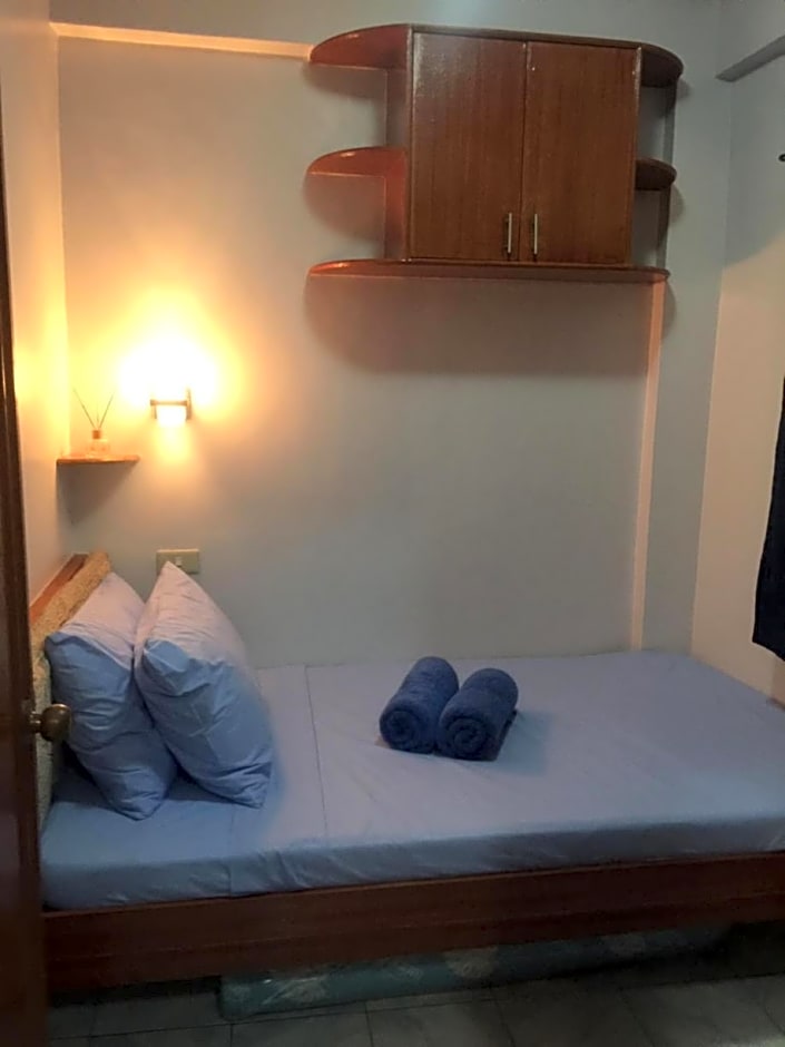 Las Pinas Serviced Apartment