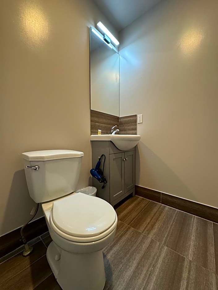 Big Bird Inn Wawa, SureStay Collection by Best Western