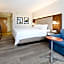 Holiday Inn Express Hauppauge-Long Island By IHG