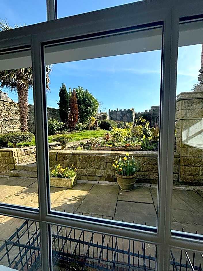 Lonsdale House Boutique Apartments