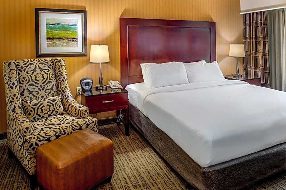 Crowne Plaza Hotel St. Louis Airport By IHG