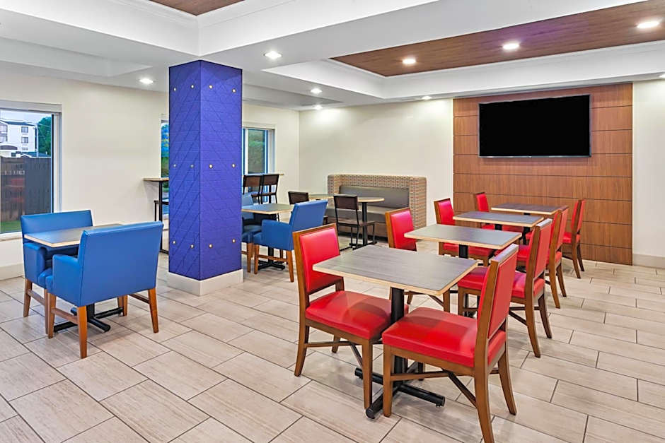 Holiday Inn Express Hotel & Suites Chicago South Lansing By IHG