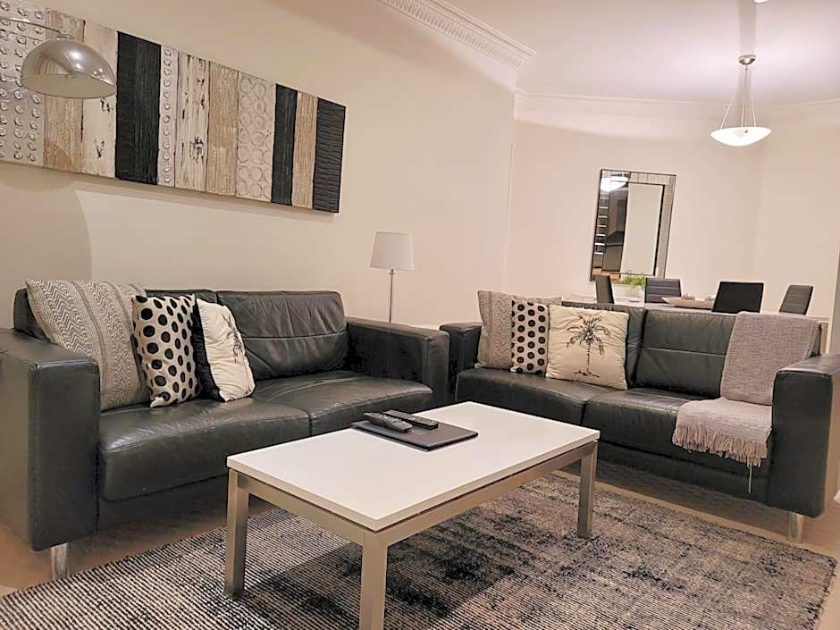 Macarthur Chambers Apartments