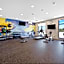 Best Western Plus Marquette Hotel & Suites