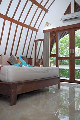 Standard - 1 Double Bed with Garden View