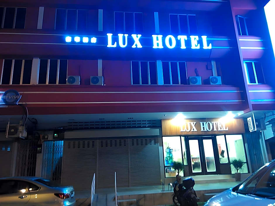 Lux Hotel