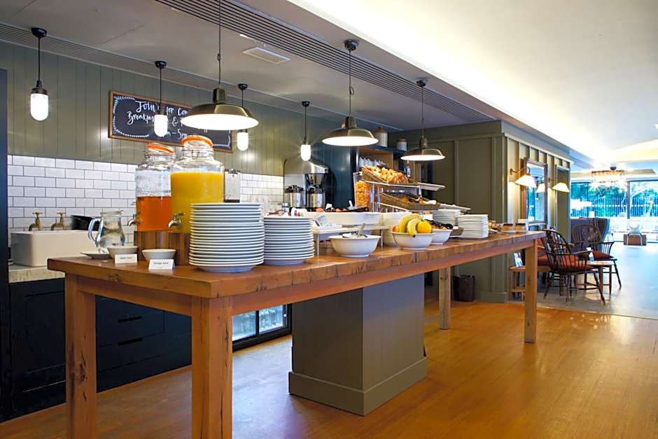 Bermondsey Square Hotel - A Bespoke Hotel