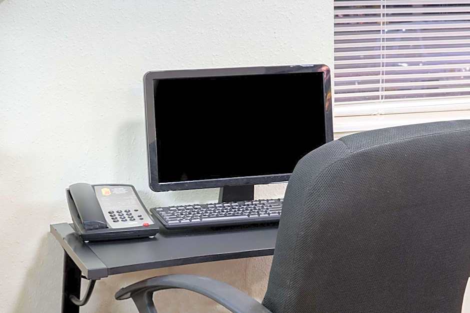 Super 8 by Wyndham Danville