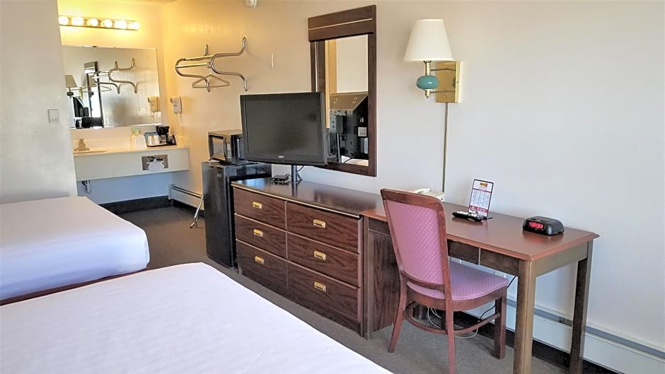Motel 8 Laramie