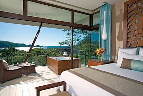 Preferred Club Master Suite Tropical View (Adults Only)
