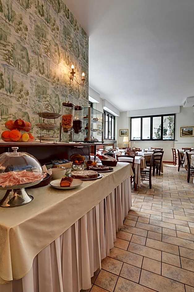 Astor Hotel