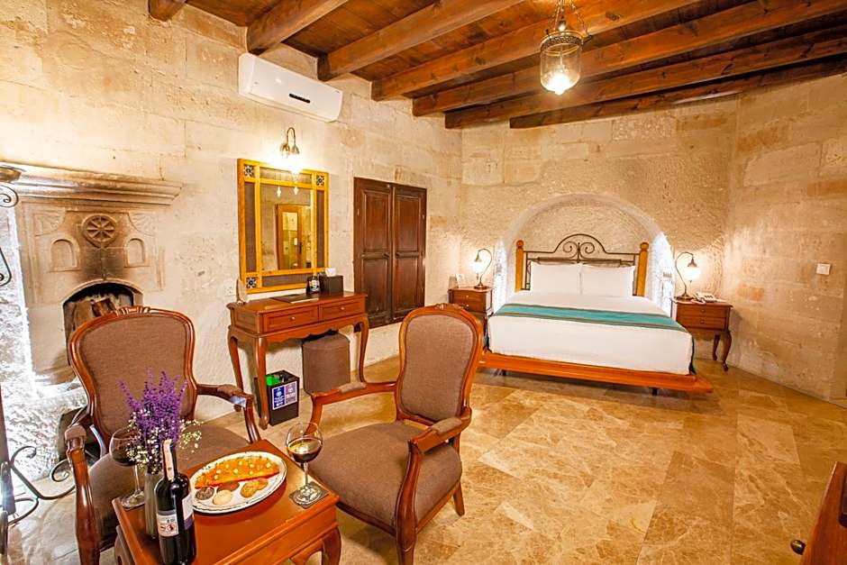 Imperial Cave Suites & Spa