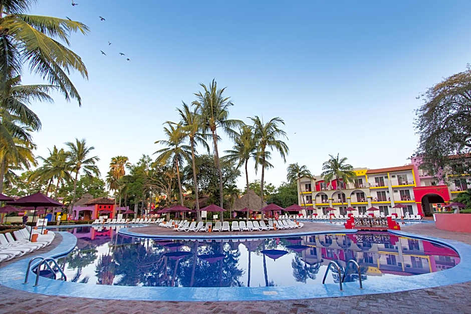 Grand Decameron Complex Bucerias, A Trademark All-Inclusive Resort