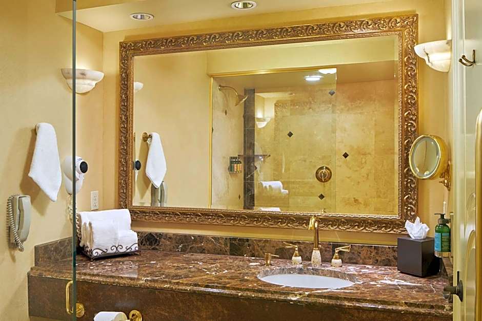 Davenport Hotel, Autograph Collection®