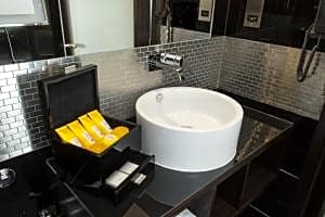 Montcalm Mayfair, Autograph Collection