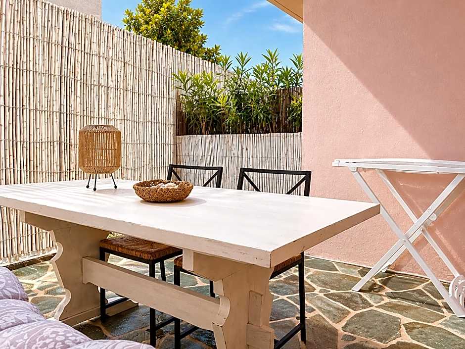 Votsalon Beach House - 30 meters from Alykes Beach