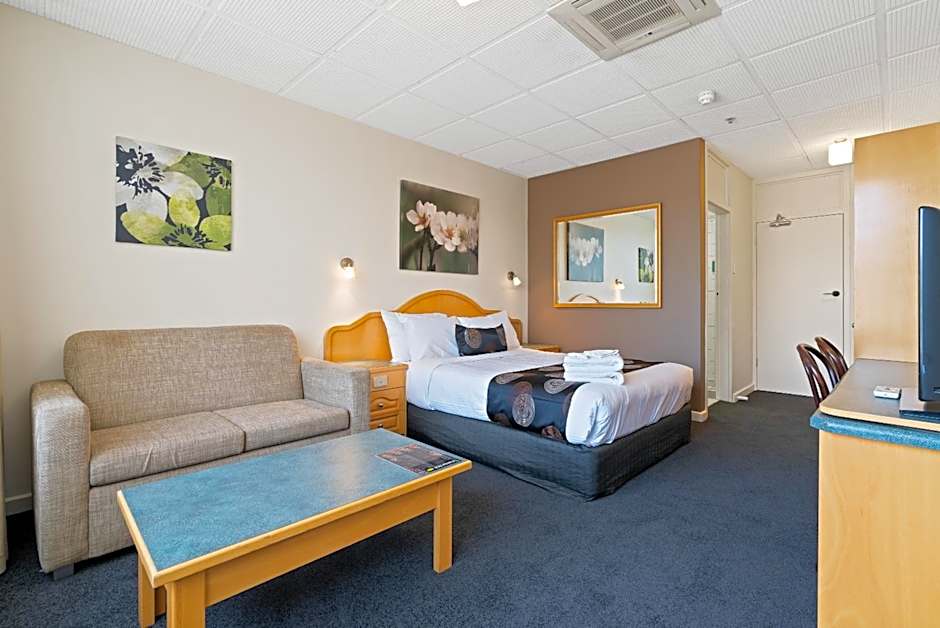 Adelaide International Motel